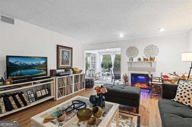 Foto del edificio - 115 Fair Haven Way