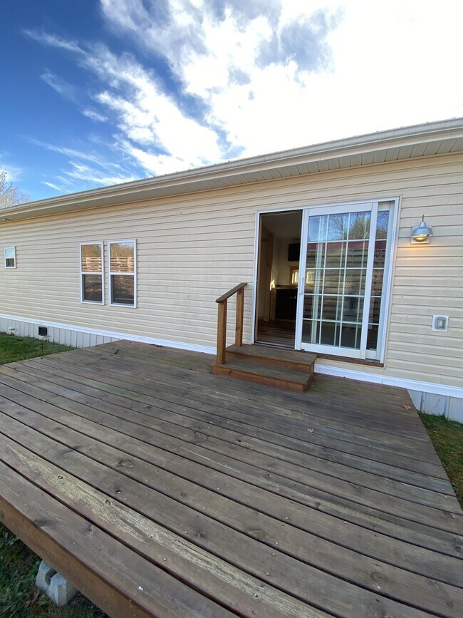 61 Parkers Creek Ln, Pisgah Forest, NC 28768 House Rental in Pisgah