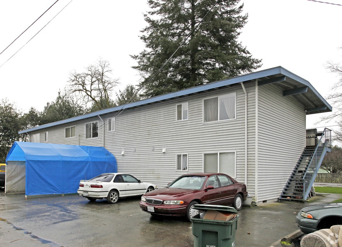 Building Photo - Rutherford Manor