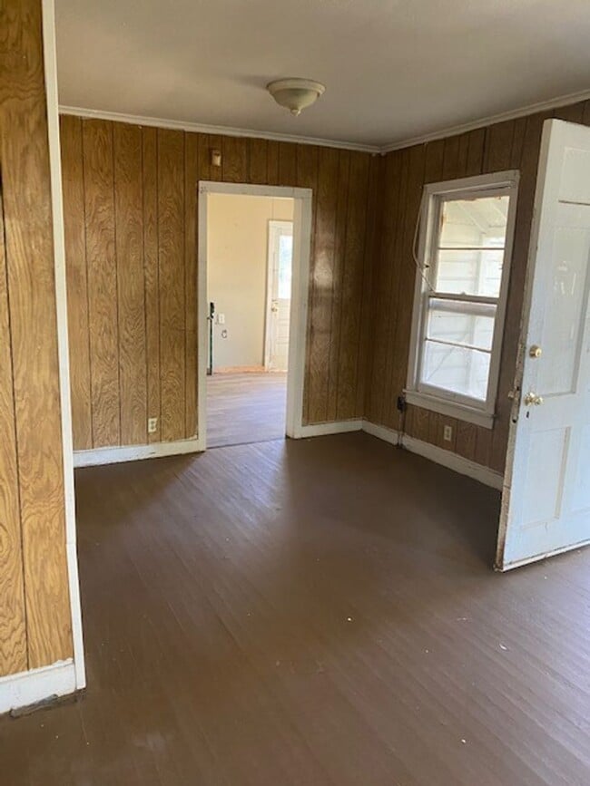 Building Photo - 2627 Morningside Dr