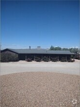 Building Photo - 5225 Jack Rabbit Dr