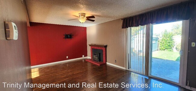 Building Photo - 3 br, 2 bath House - 357 Mini Drive