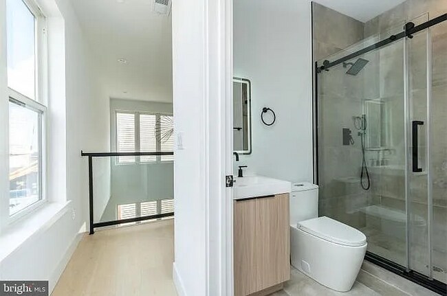 Building Photo - 1649 N 6th St