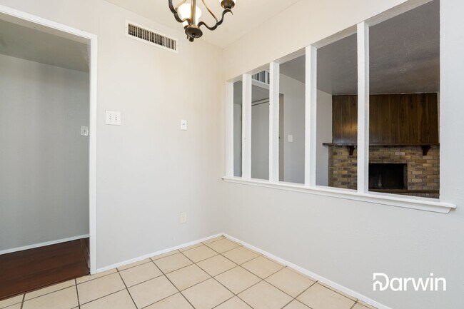 Building Photo - 10209 China Tree Drive, Dallas, TX 75249