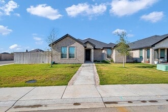 Building Photo - 3741 Alnwick Dr