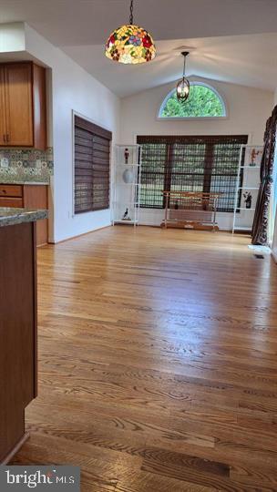 Foto del edificio - 4018 Tiber Falls Dr