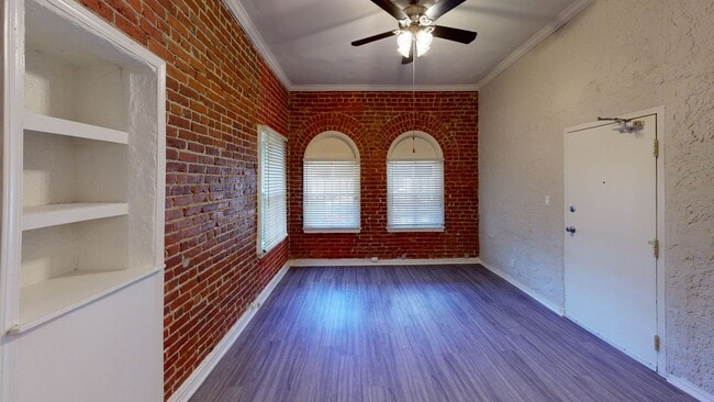 Interior Photo - Cherokee Apts... Spacious Apartments in the Heart of Hollywood! CALL NOW!