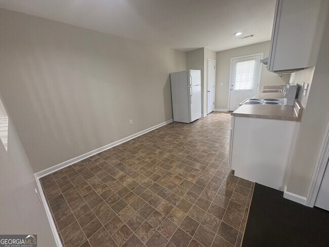 Foto del edificio - 1821 Claxton Dairy Rd