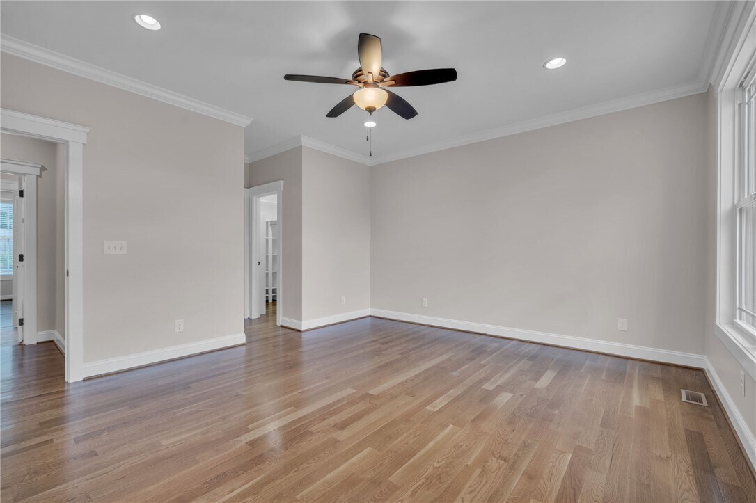 Foto principal - 137 Crawford Lake Dr