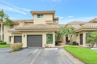 Building Photo - 16339 Malibu Dr