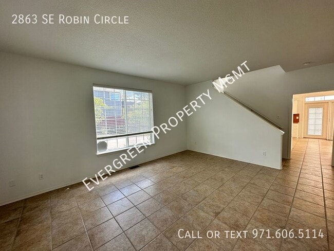 Building Photo - 4BD/3BA house is ready to become your sanc...