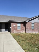 Building Photo - 2805 Conner Dr