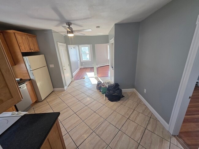 Building Photo - 14 Seagirt Ave