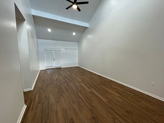 Building Photo - 4714 Antosh Cir