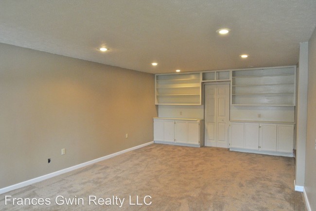Building Photo - 3216 Tabor Loop