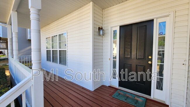 Foto del edificio - 6013 Tate Dr