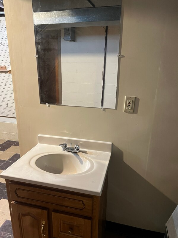 Foto del edificio - 6564 Oakwood Dr