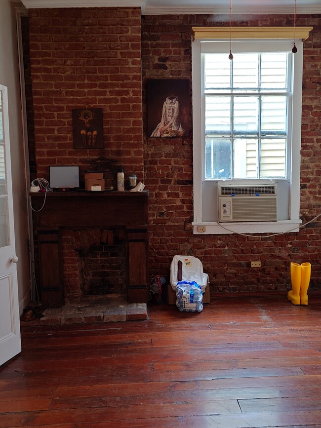 Living Room - 929 Royal St