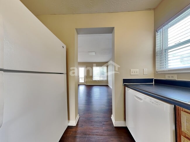 Building Photo - 1153 Reveres Run