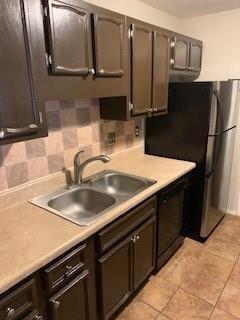 Foto del edificio - 309 Augusta Dr