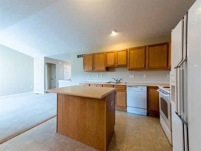 Building Photo - 1166 Linford Circle