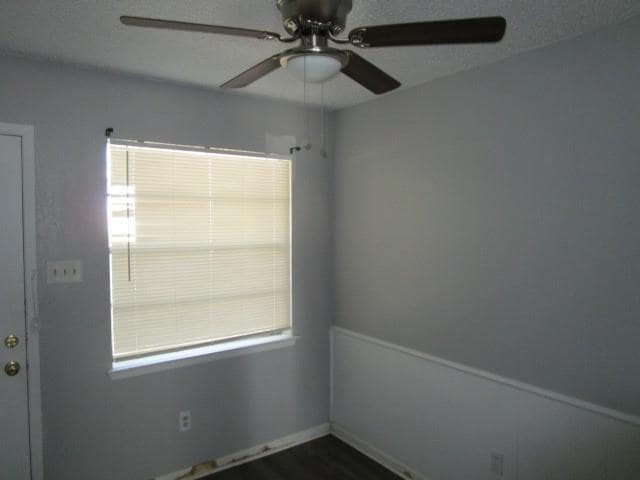 Foto del edificio - 3017 W Sycamore Cir