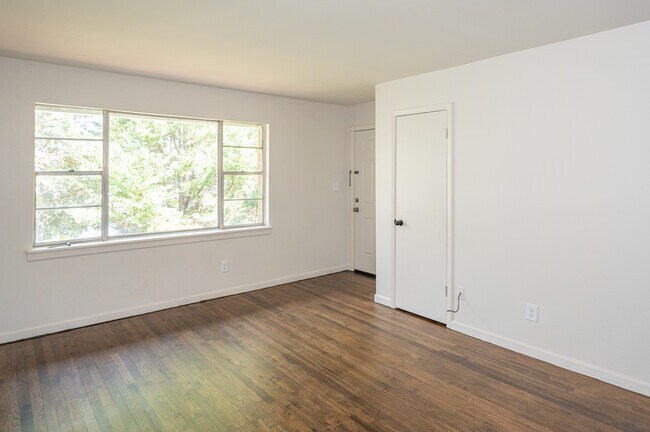 Foto del edificio - 1140 12th St S
