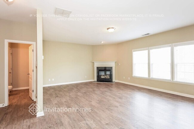 Building Photo - 4019 Kittery Point SW