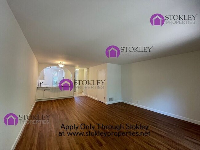 Foto del edificio - Stokley Properties Presents 1470 Creekside...