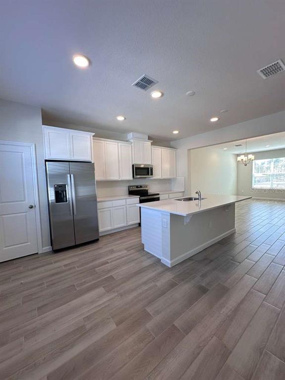 Foto del edificio - 15375 Burgtheater Dr