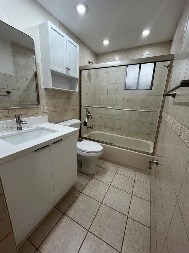Building Photo - 8540 SW 133rd Avenue Rd