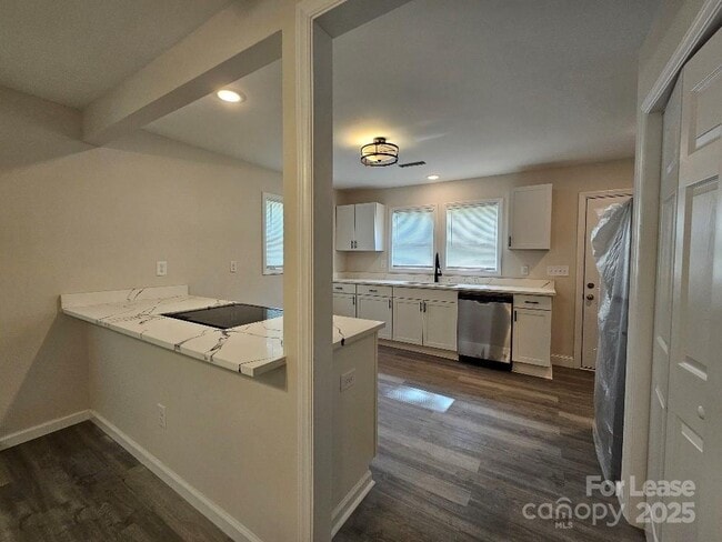 Foto del edificio - 2507 Moreland St