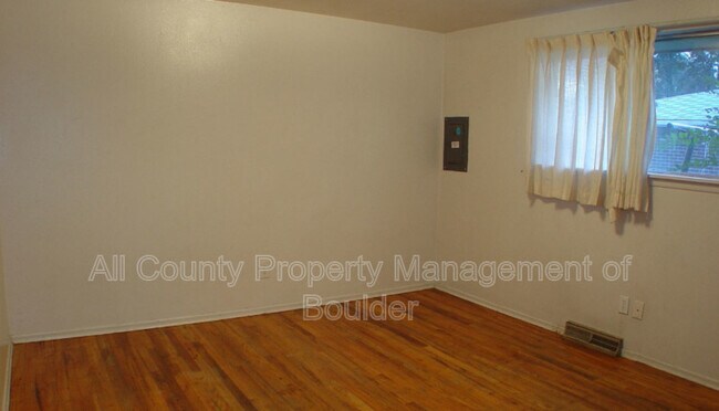 Building Photo - 1531 Lashley St