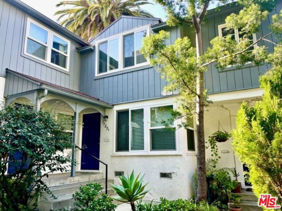 Foto principal - 1727 1/2 Malcolm Ave