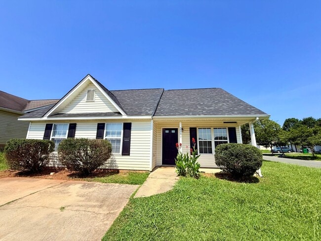 Photo - 2339 Buttonbush Ct House