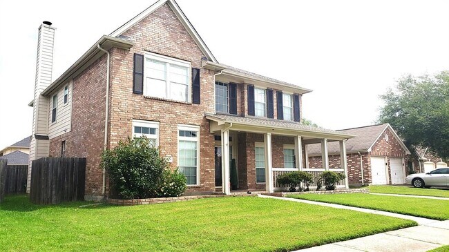 Foto del edificio - 1826 Pinewood Ct Dr