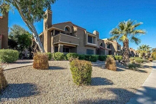 Foto del edificio - 5122 E Shea Blvd