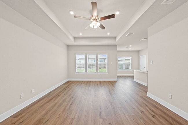 Foto del edificio - 8110 Bridgepointe Dr