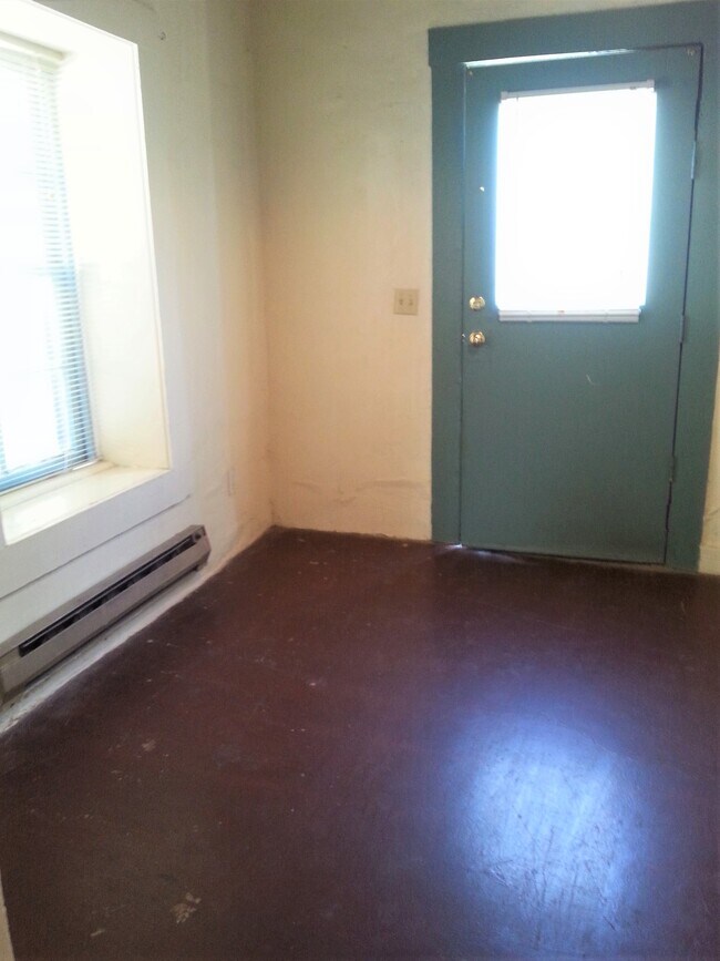 Foto del edificio - 297 N 3rd Ave