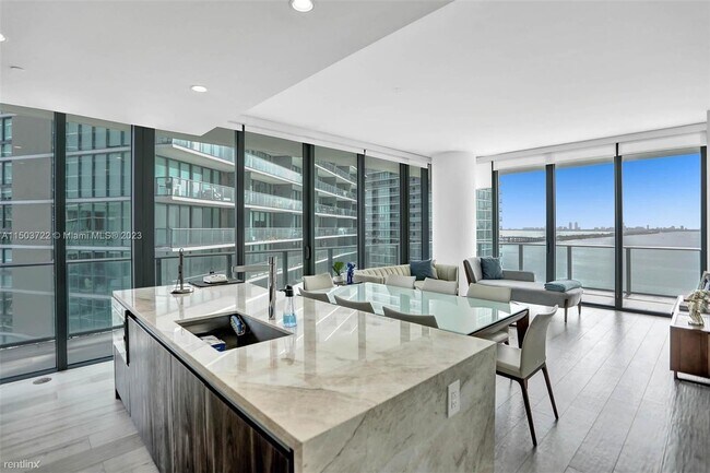 Foto del edificio - 3 br, 3 bath Condo - 480 NE 31st St Unit 1507