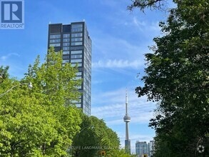 Building Photo - 203-1203 College St