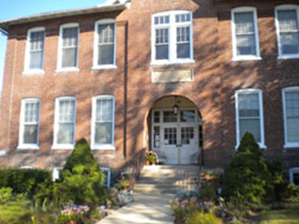 Primary Photo - Coopersburg School Apartments