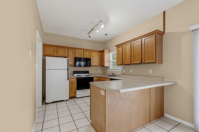 Building Photo - 5364 E Trikalla Dr