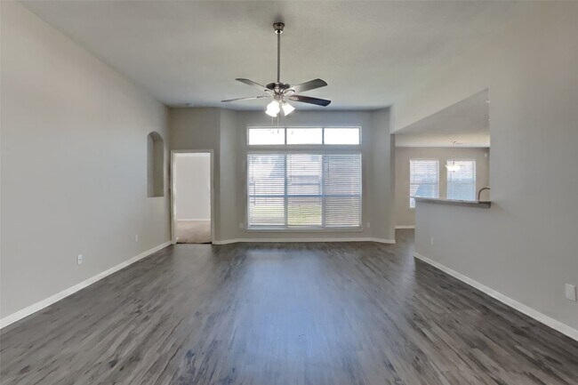 Foto del edificio - 20502 Upper Green St