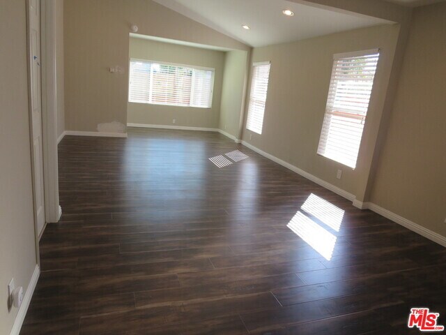 Building Photo - 650 W Sepulveda St