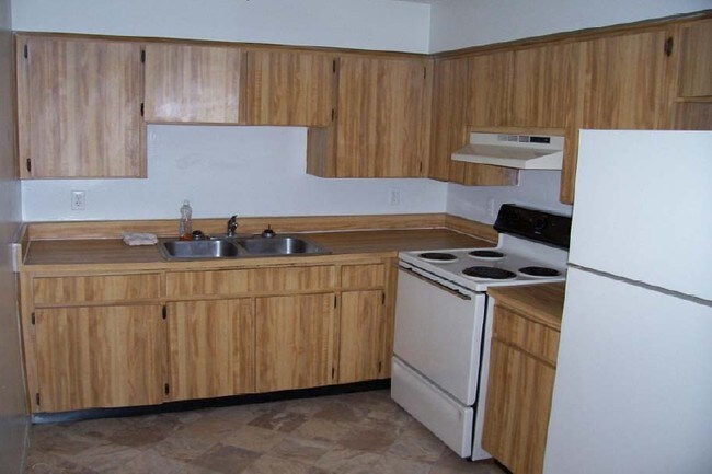 Interior Photo - Tropical Delight Apartments