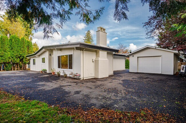 Photo du bâtiment - 2878-266B 266b St