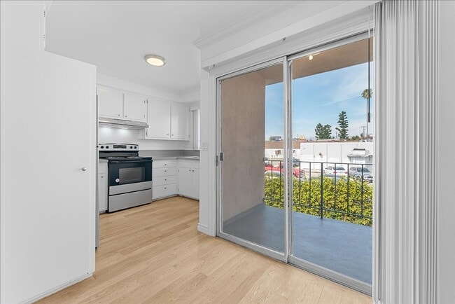 Building Photo - 11661 Erwin St