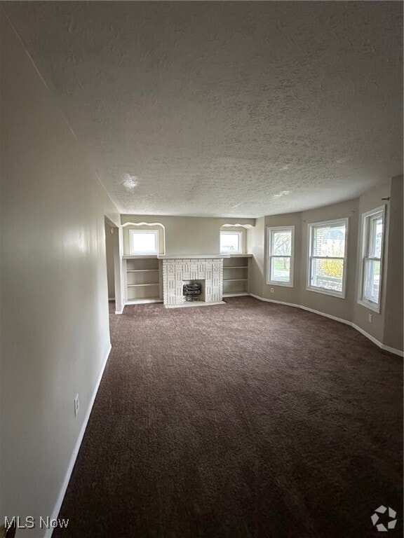 Building Photo - 3700 E 153rd St