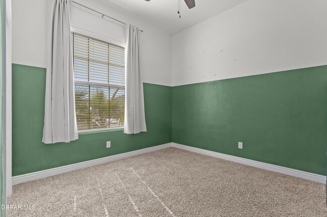 Building Photo - 13445 Emerald Crystal Dr